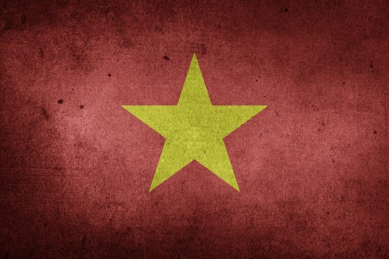 vietnam, flag, grunge-1242275.jpg